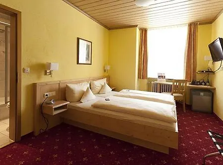 Akzent Goldner Stern 4* Мюггендорф