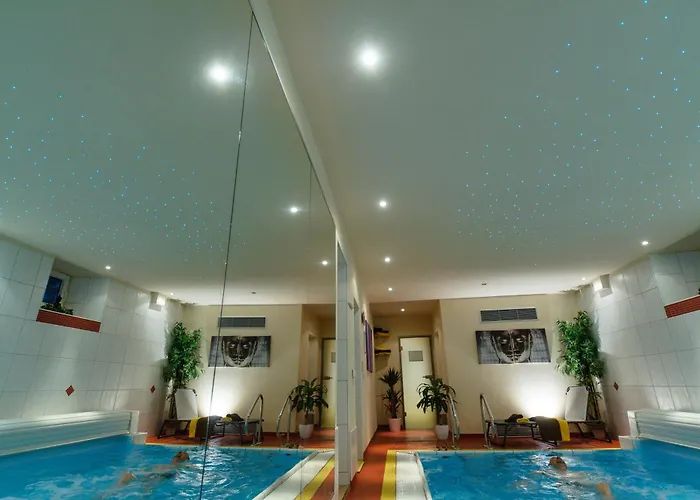 Hotell Akzent Goldner Stern Muggendorf (Bavaria)