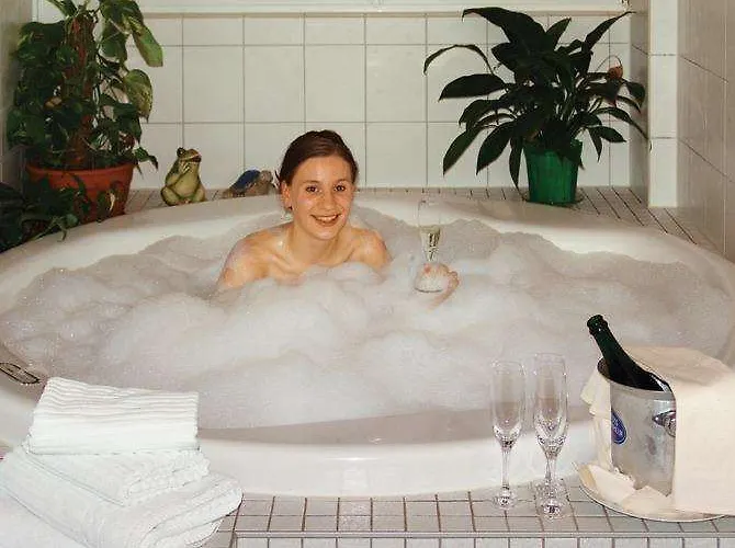 Akzent Goldner Stern Hotell Muggendorf (Bavaria)