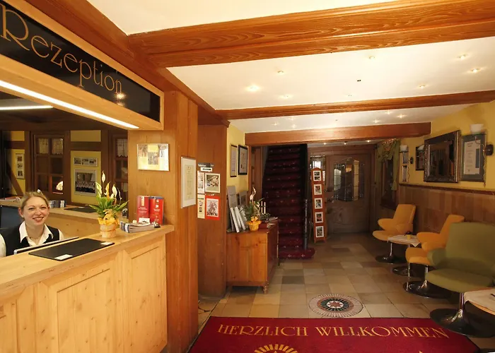 Hotell Akzent Goldner Stern Muggendorf (Bavaria)