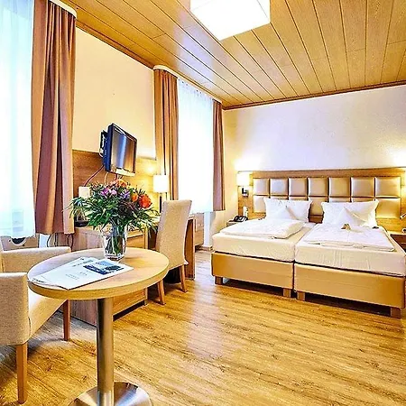 Hotell Akzent Goldner Stern Muggendorf (Bavaria)