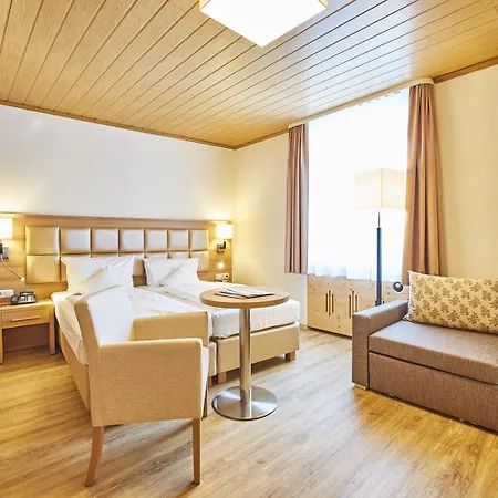 Hotell Akzent Goldner Stern 4*