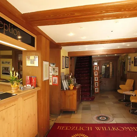 Hotell Akzent Goldner Stern Muggendorf (Bavaria)