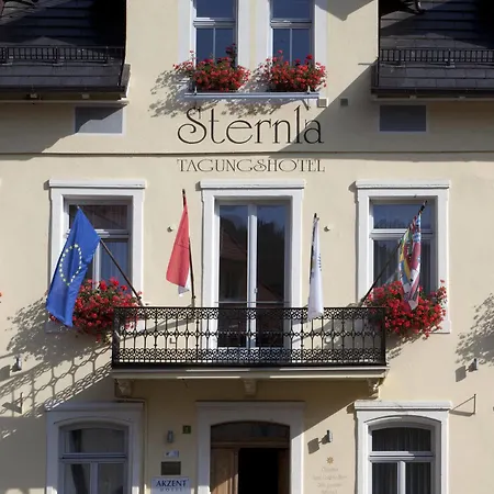 Akzent Goldner Stern 4*